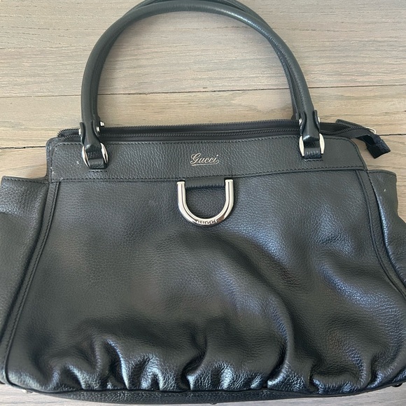 Gucci bag - Picture 1 of 3